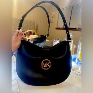 MK HOBO SHOULDER GABBY BLACK PURSE